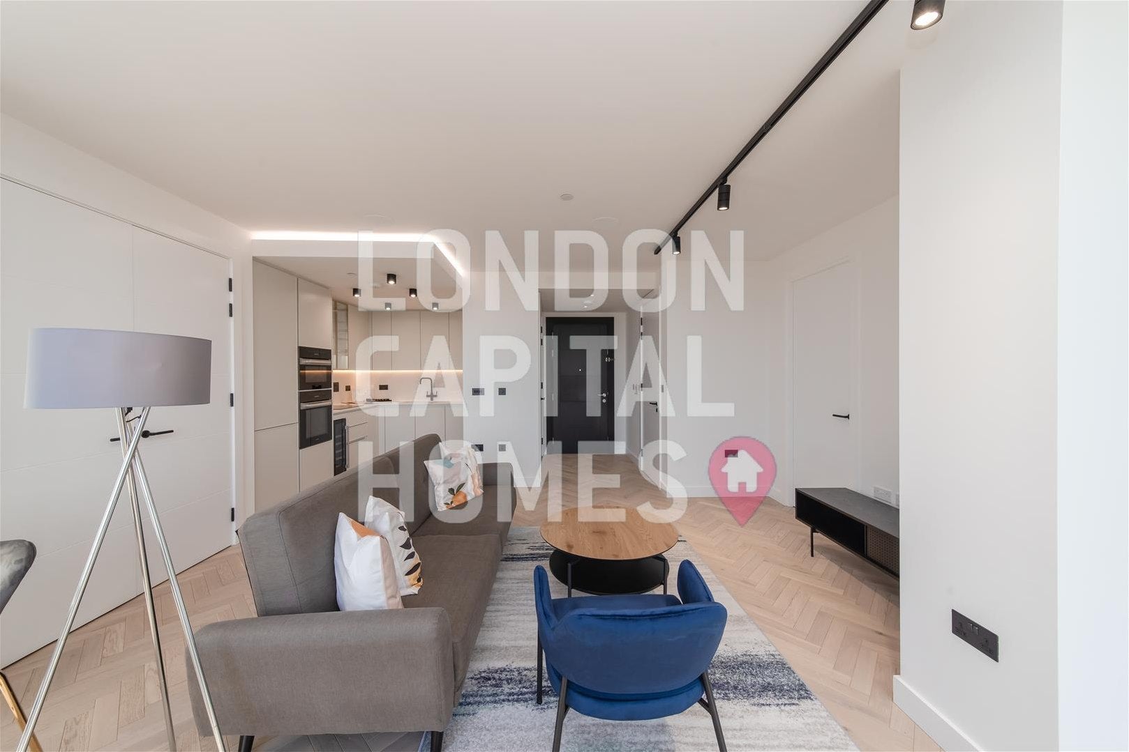 Flat Westland Place in London