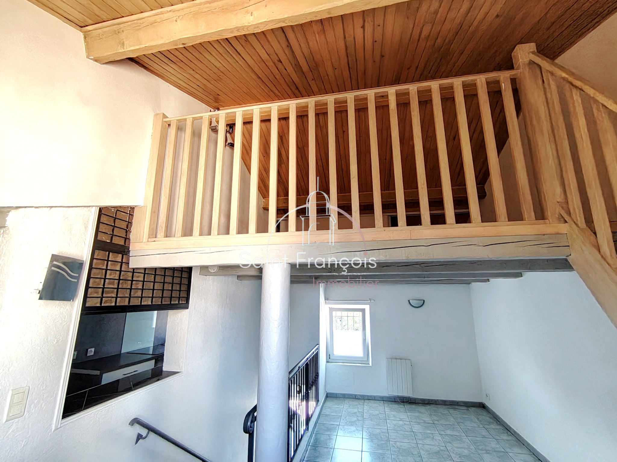 Appartement Rue Jean Bacchi à Fréjus
