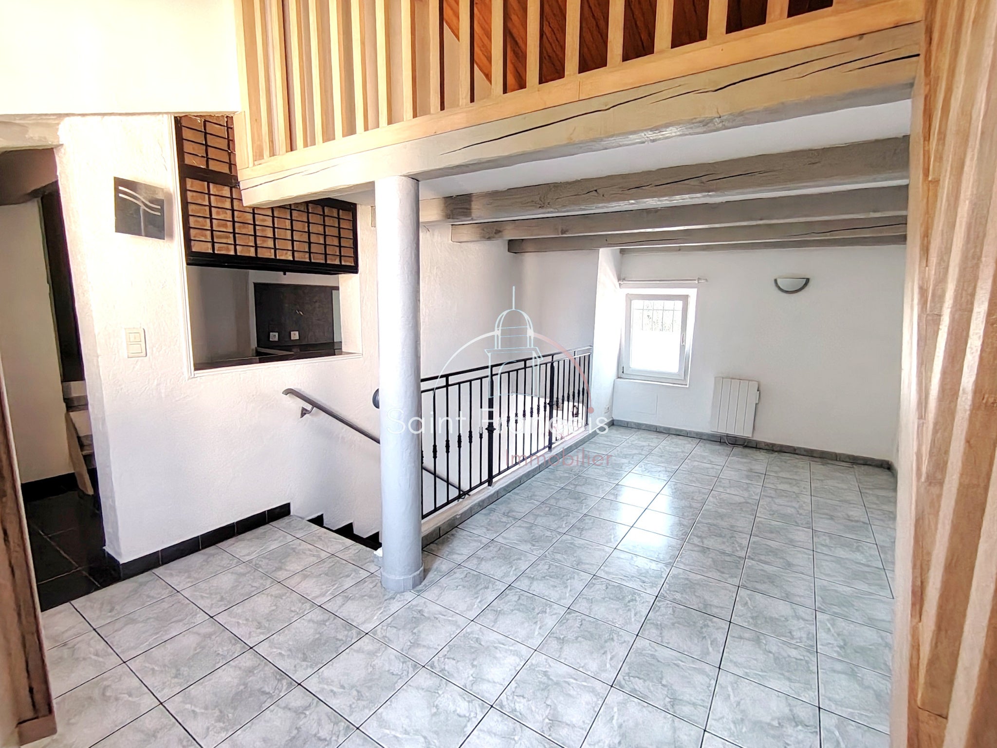 Appartement Rue Jean Bacchi à Fréjus