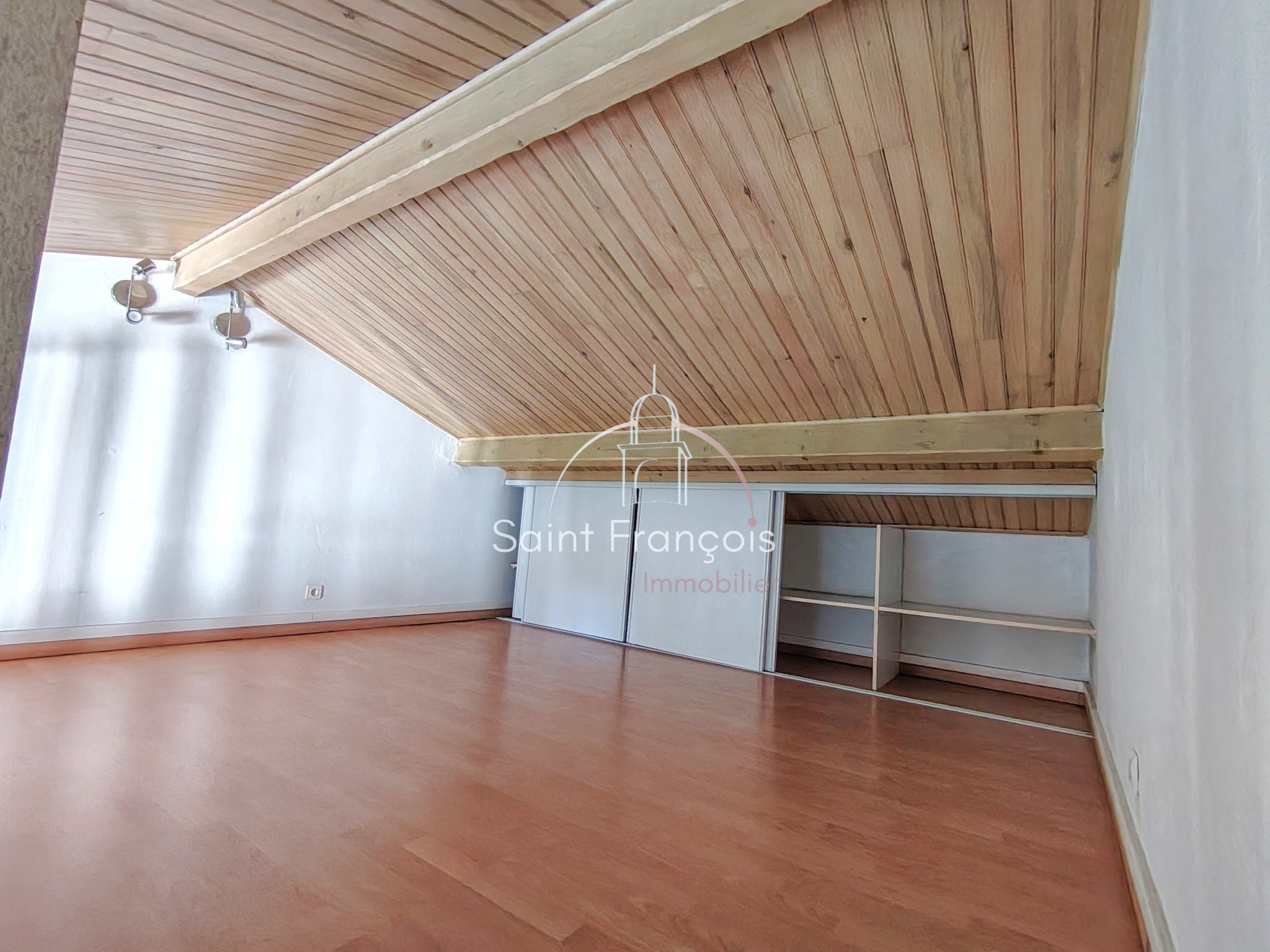 Appartement Rue Jean Bacchi à Fréjus