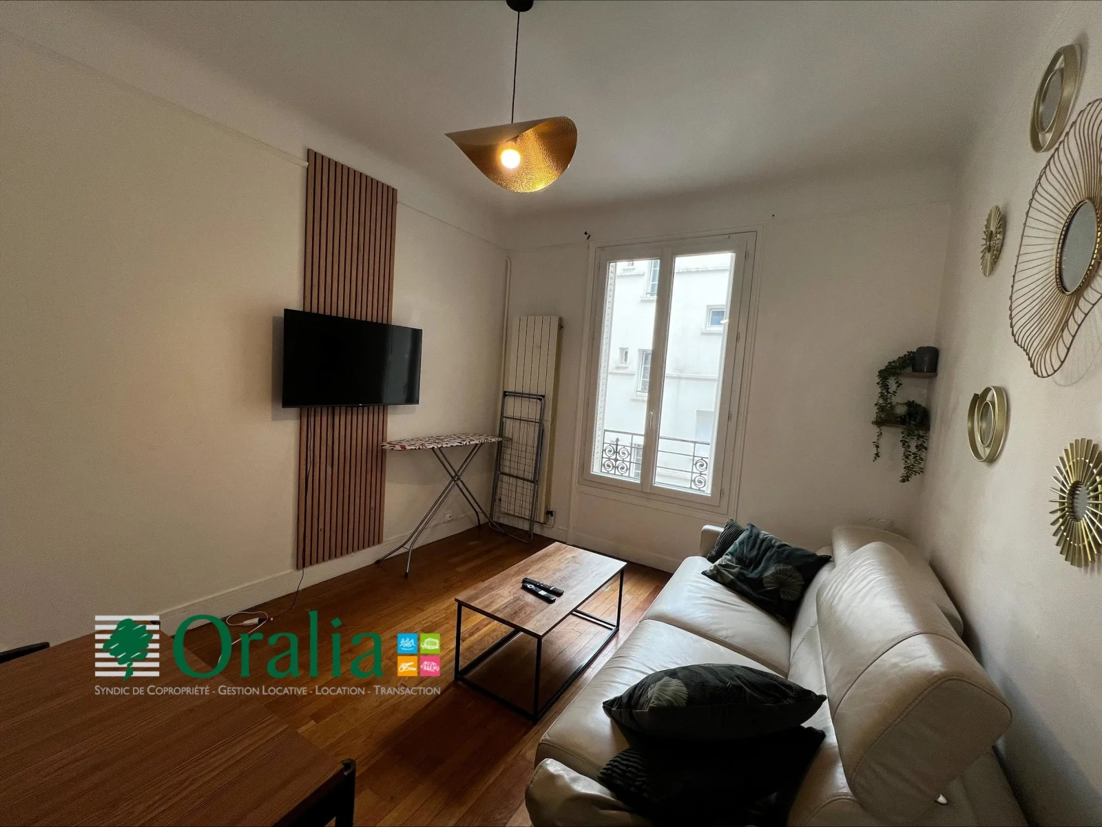 Appartement Rue Guy Môquet à Paris