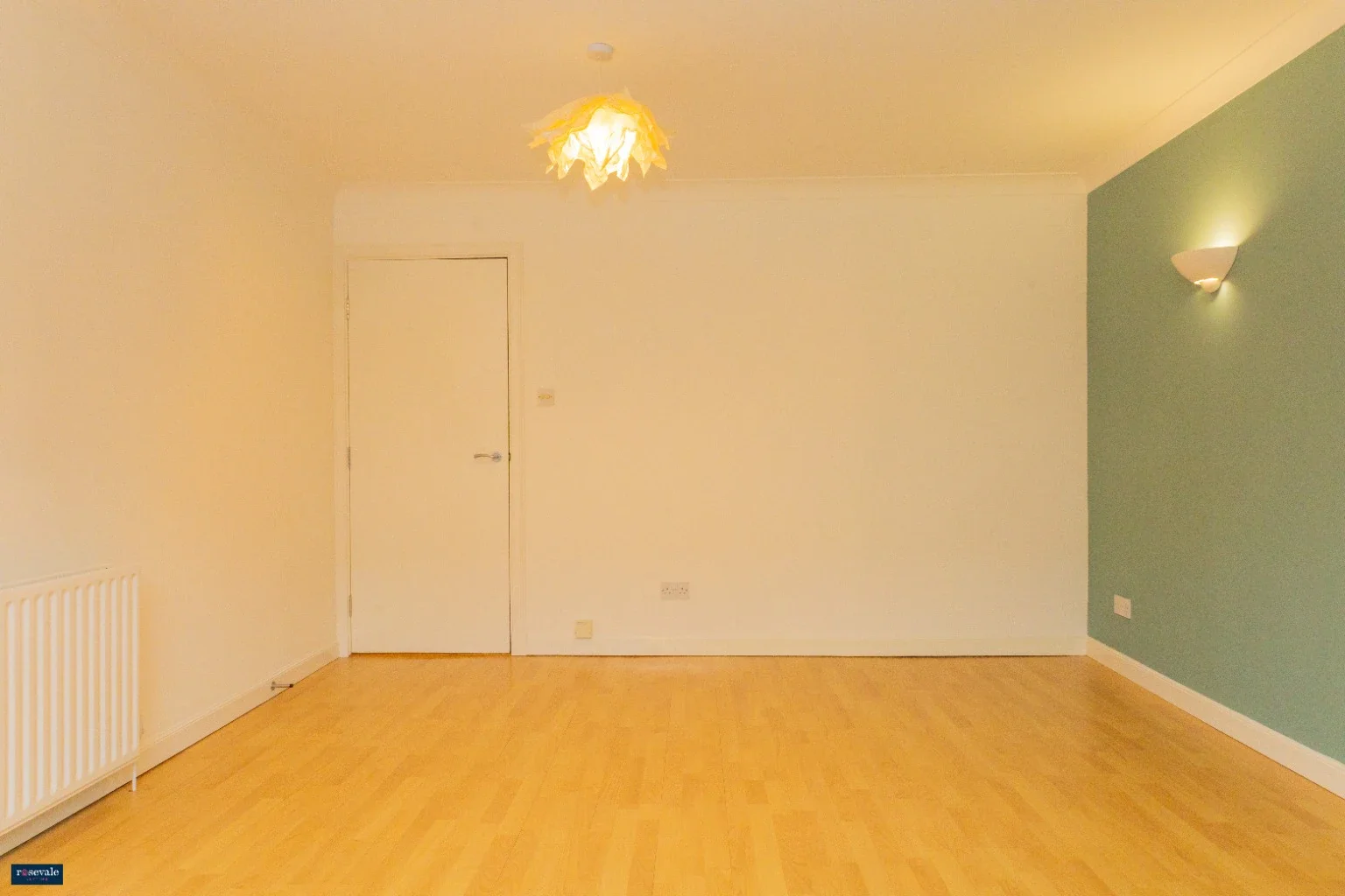 Flat Malloch Street in Glasgow