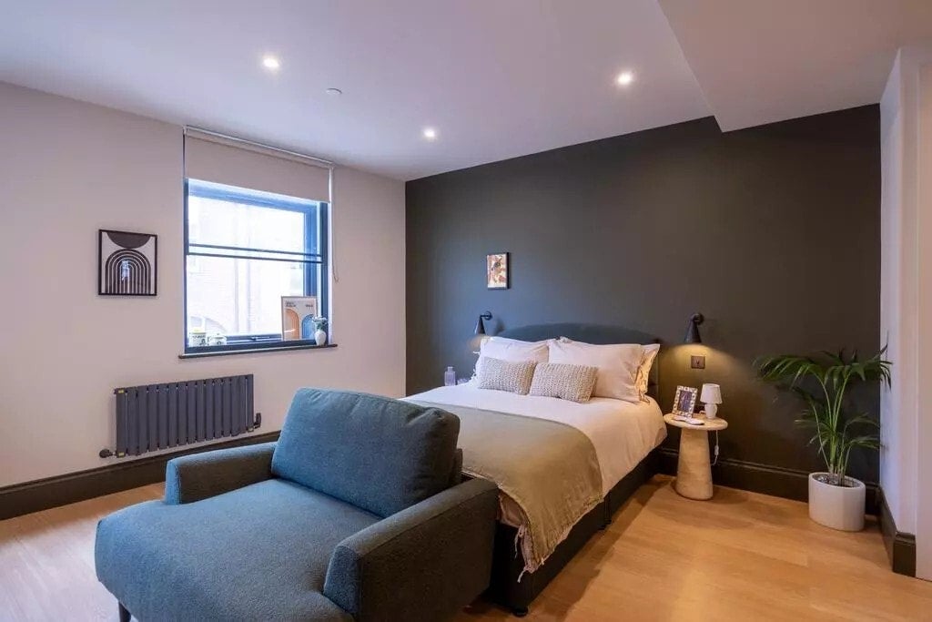 Flat Westfield Terrace in Sheffield