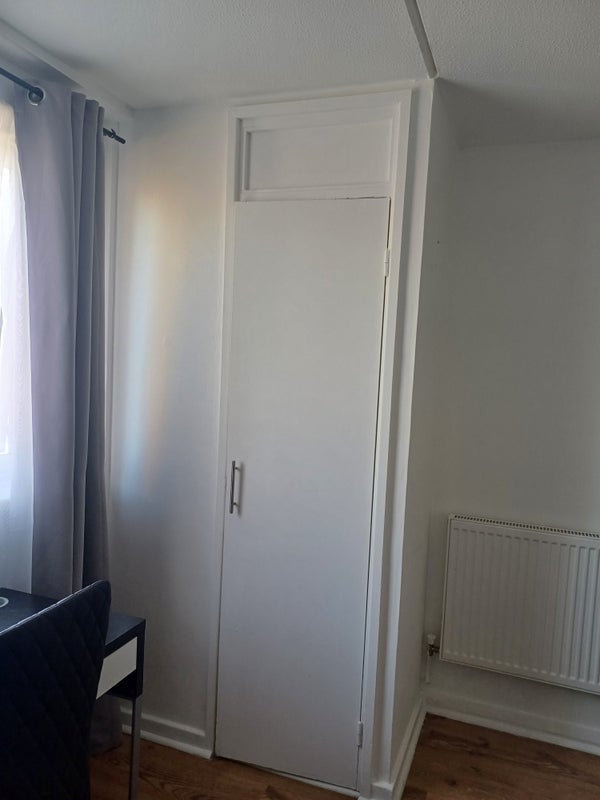 Room Austin Road in Greater London