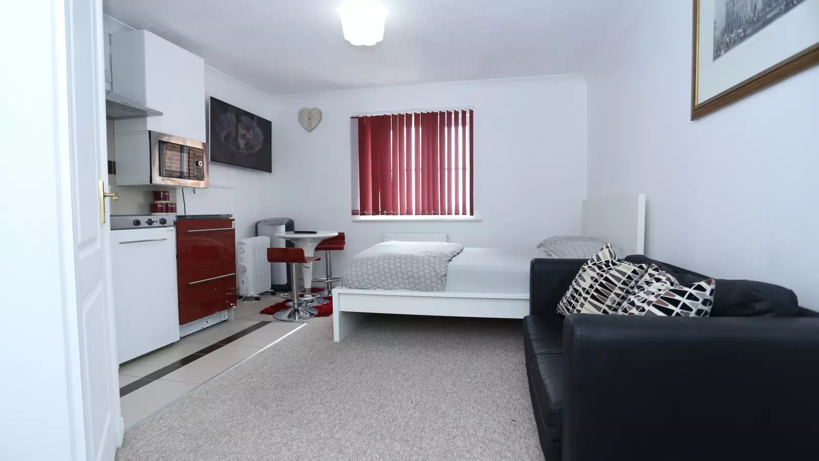 Flat Lytham Close in Greater London