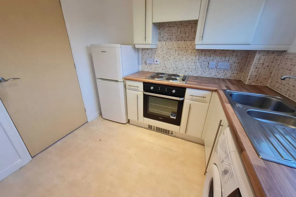 Flat College View in Kirklees