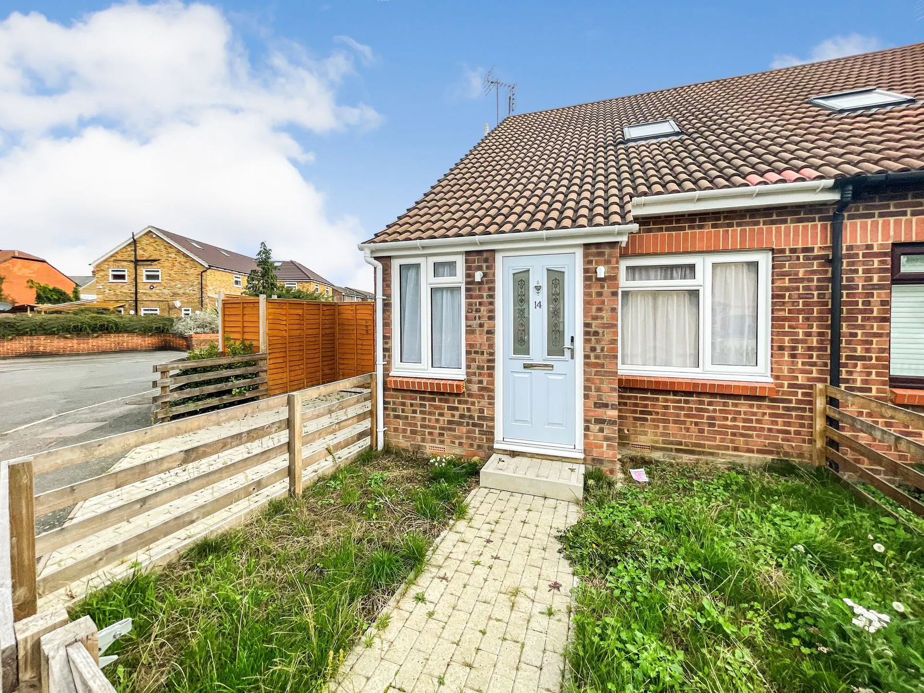 House Cobb Close in Datchet