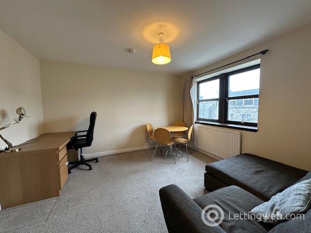 Flat Union Grove in Aberdeen City