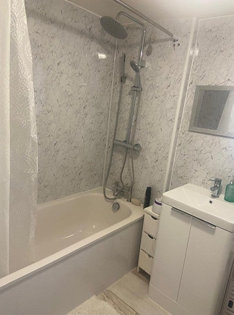 Flat East Dulwich Grove in Greater London