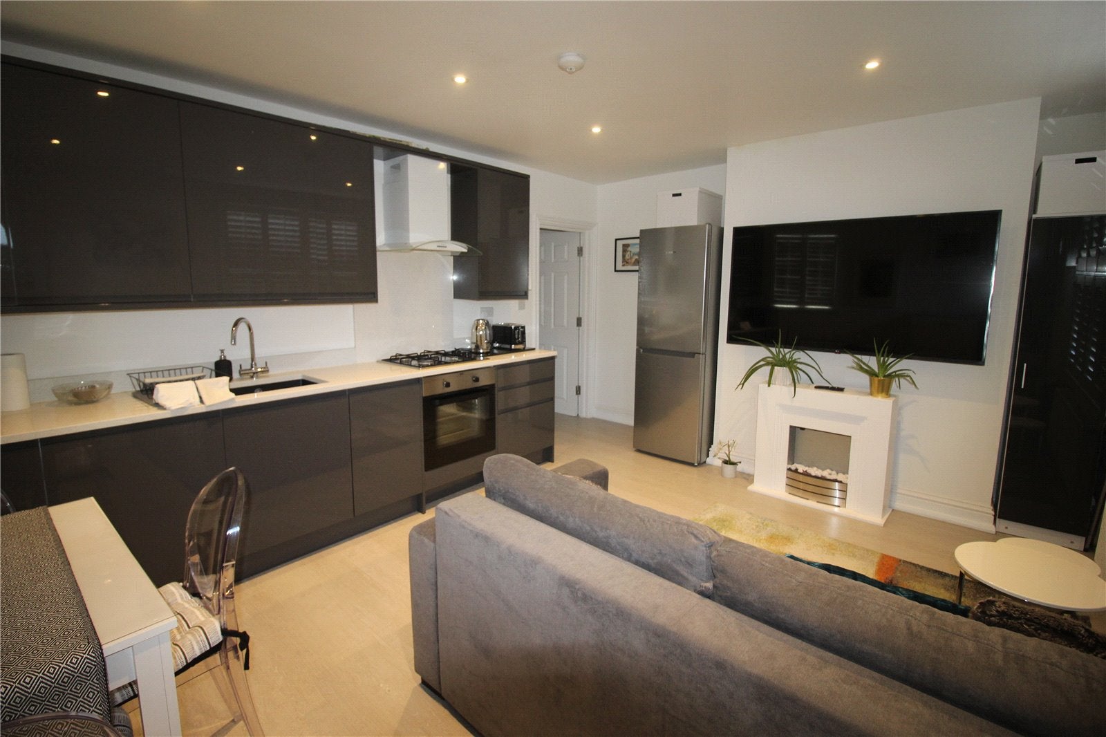 Flat Clarence Row in Gravesham