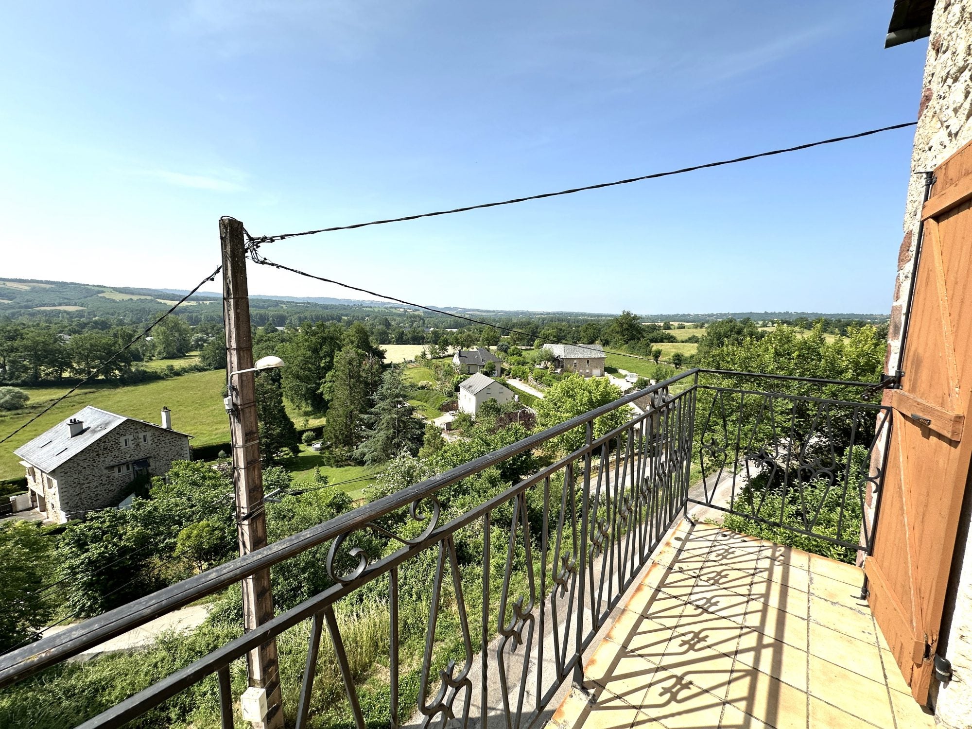 House Route du Château in Montrozier
