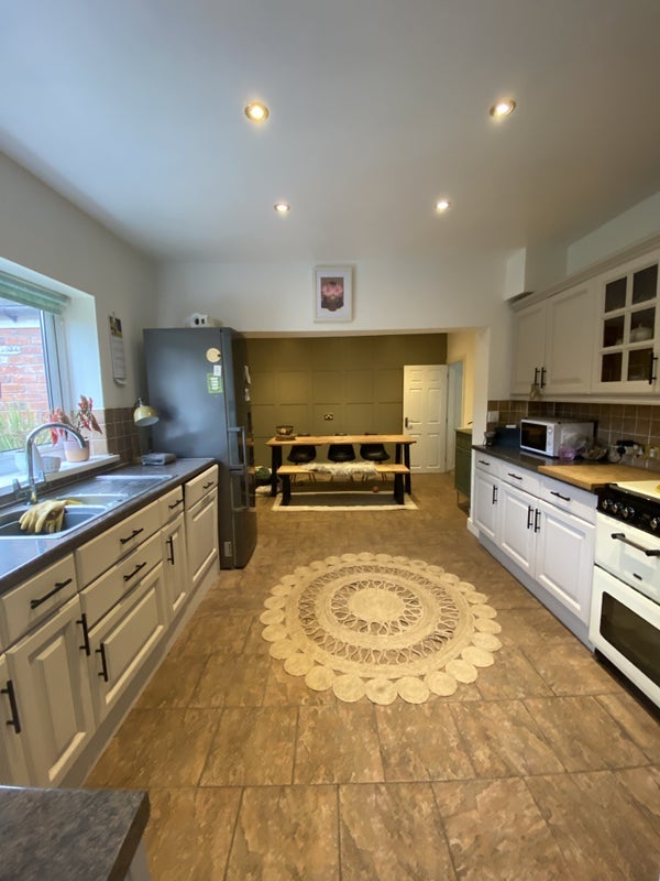 Room Froghall Road in Staffordshire Moorlands
