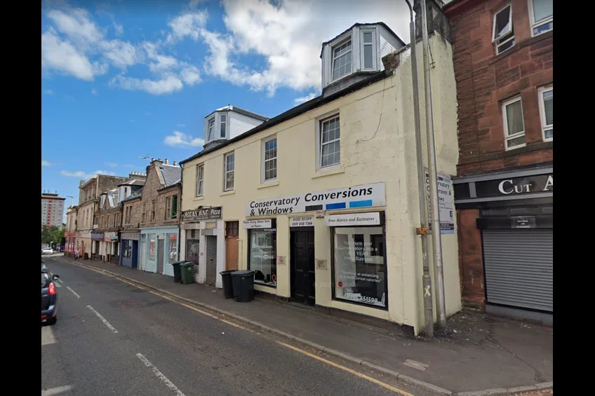 Flat High Street in Johnstone