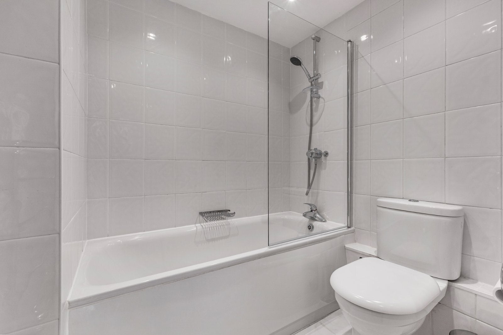 Flat Kensington Park Road in Greater London