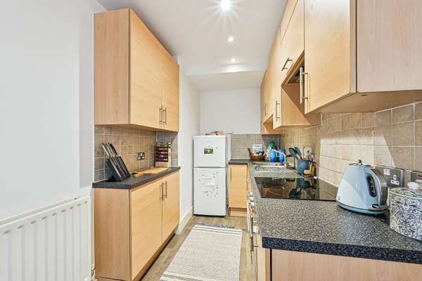 Flat Duke of Wellington Avenue in Greater London