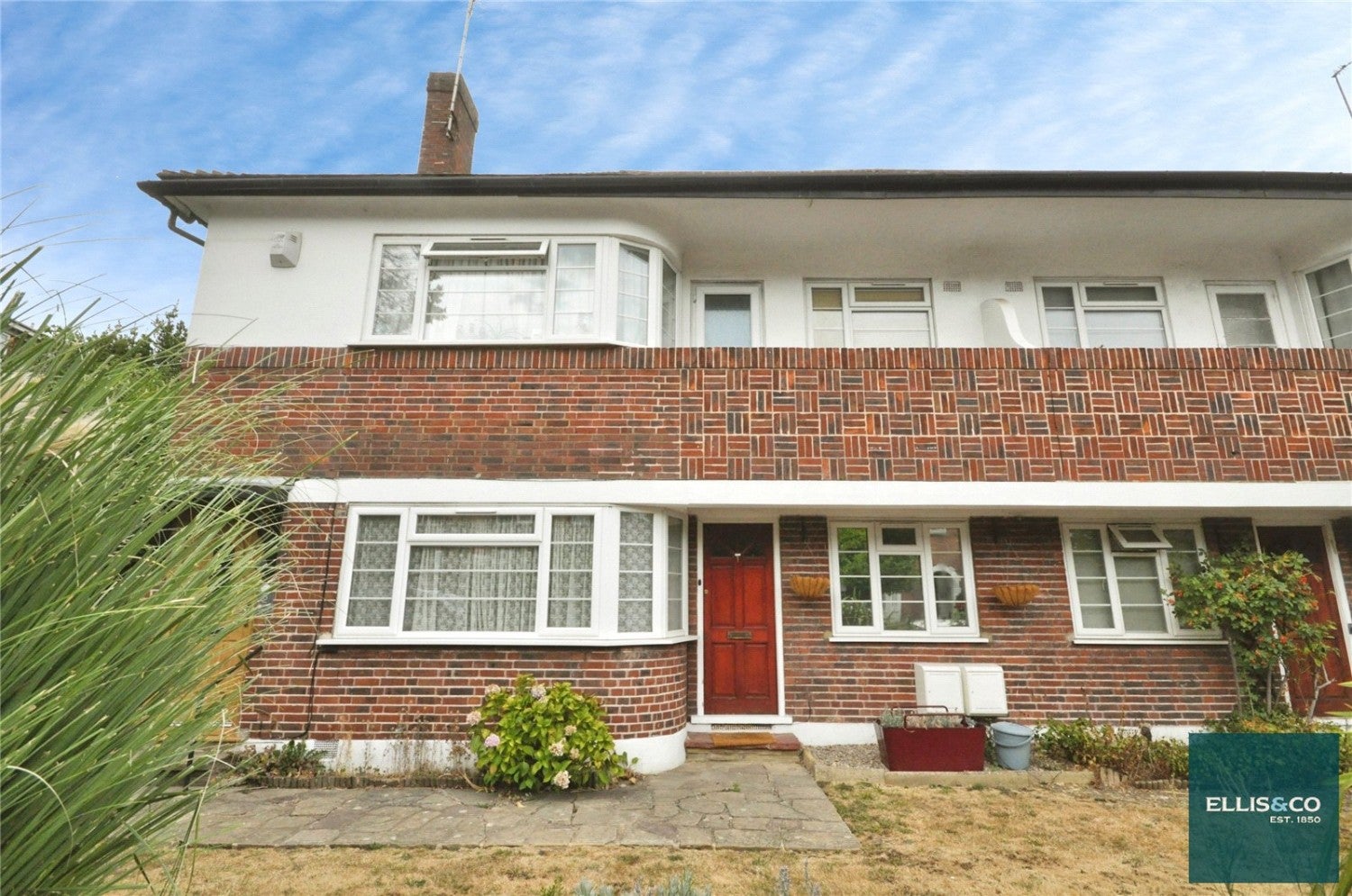 Flat Cyprus Road in Greater London