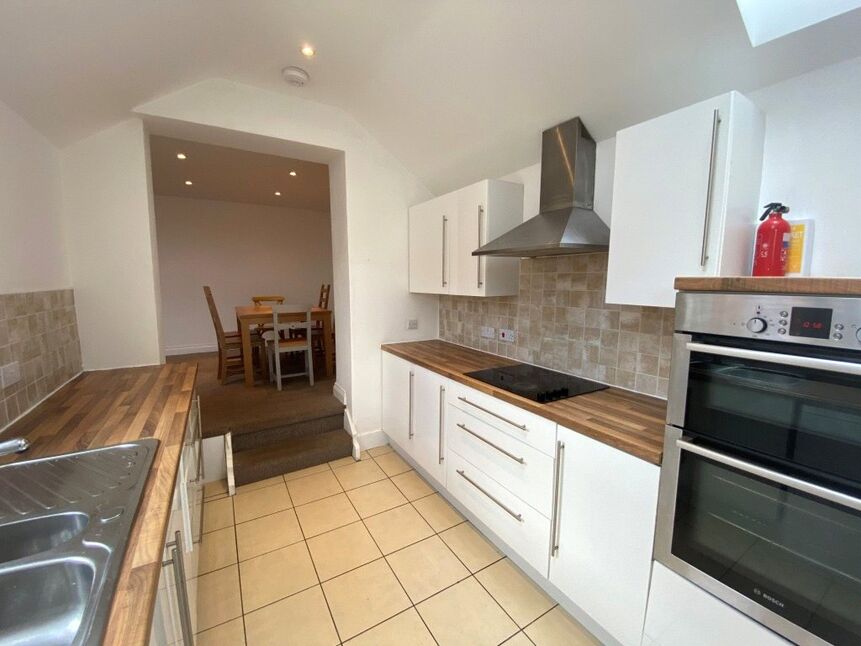 Flat Glenthorn Road in Newcastle upon Tyne