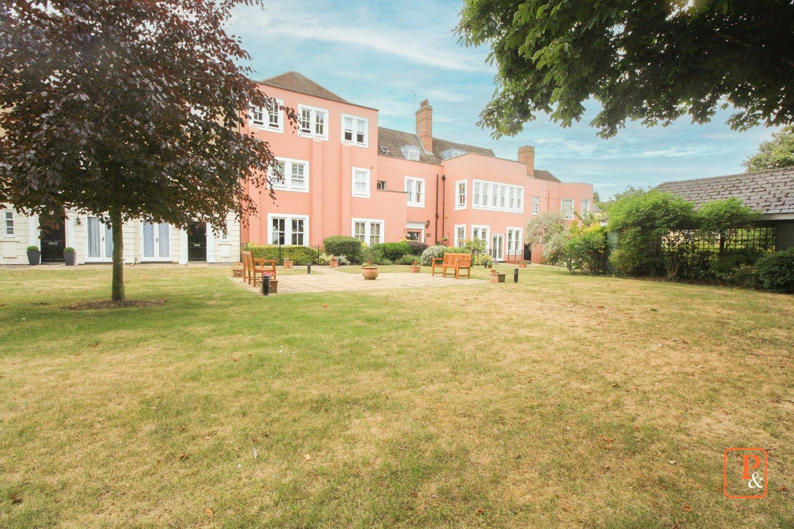 Flat Hillsleigh Mews in Colchester