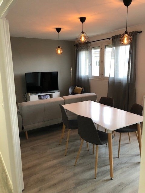 Flat Rue Maurice de Vlaminck in Troyes