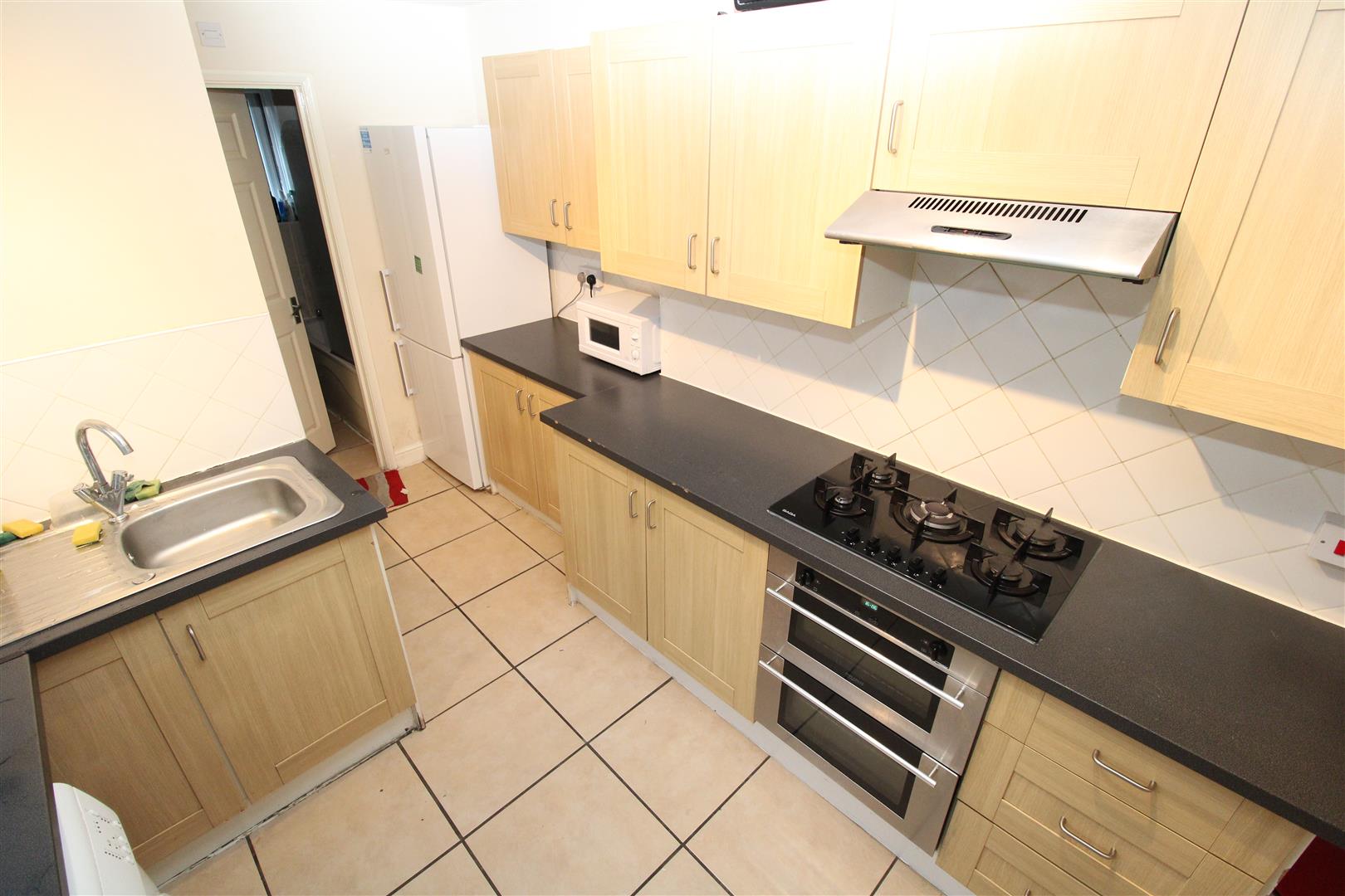 Flat Queen Street in Pontypridd