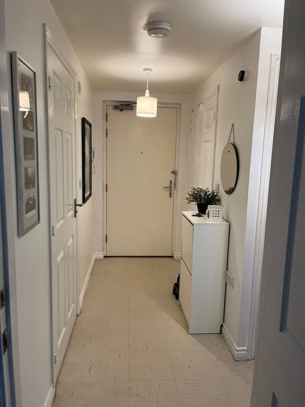Room Boddington Gardens in Greater London