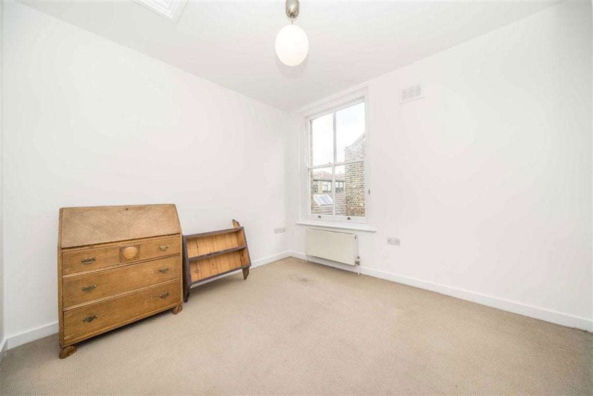 House Canrobert Street in Greater London