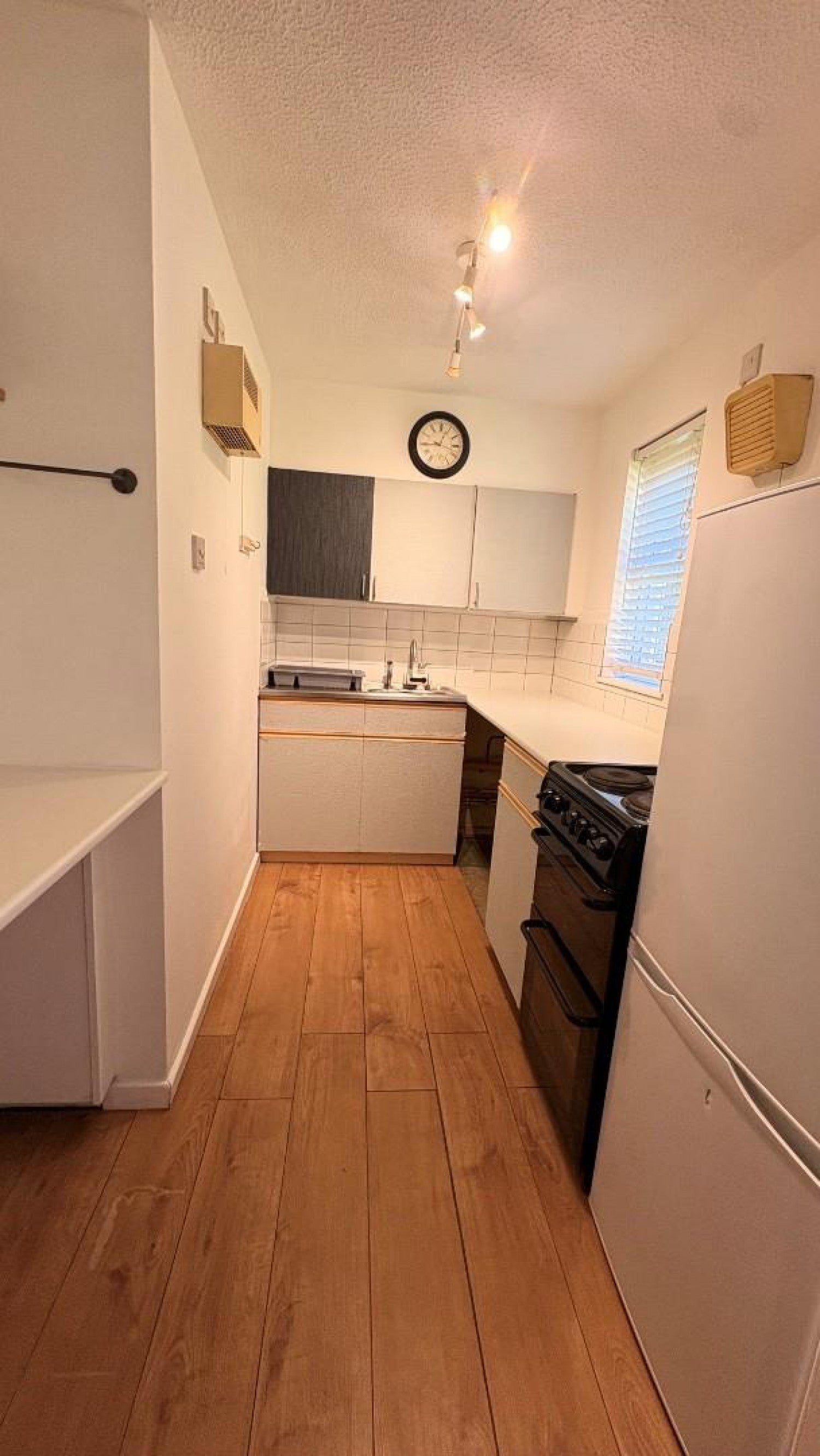 Flat Tidbury Close in Redditch