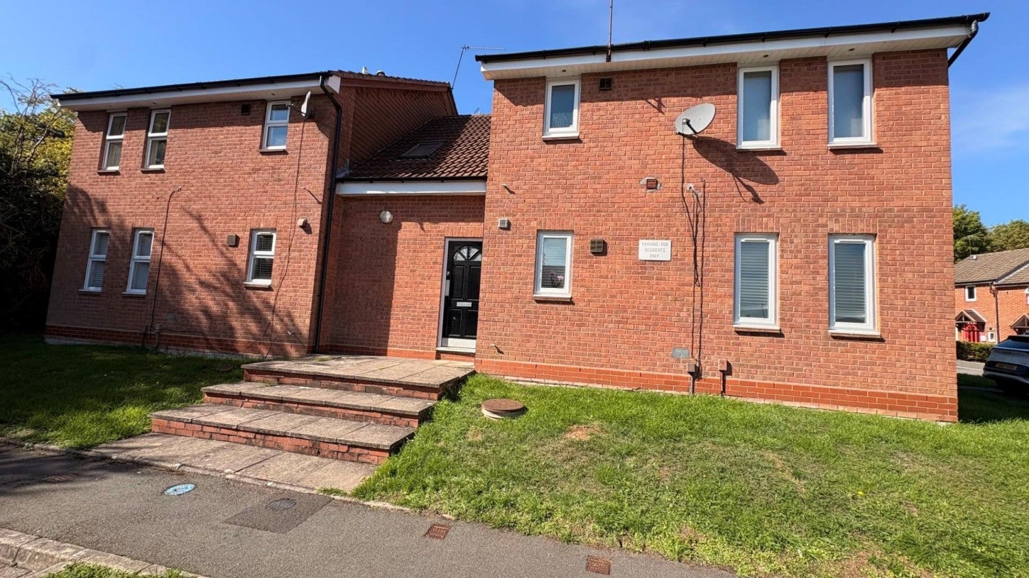 Flat Tidbury Close in Redditch