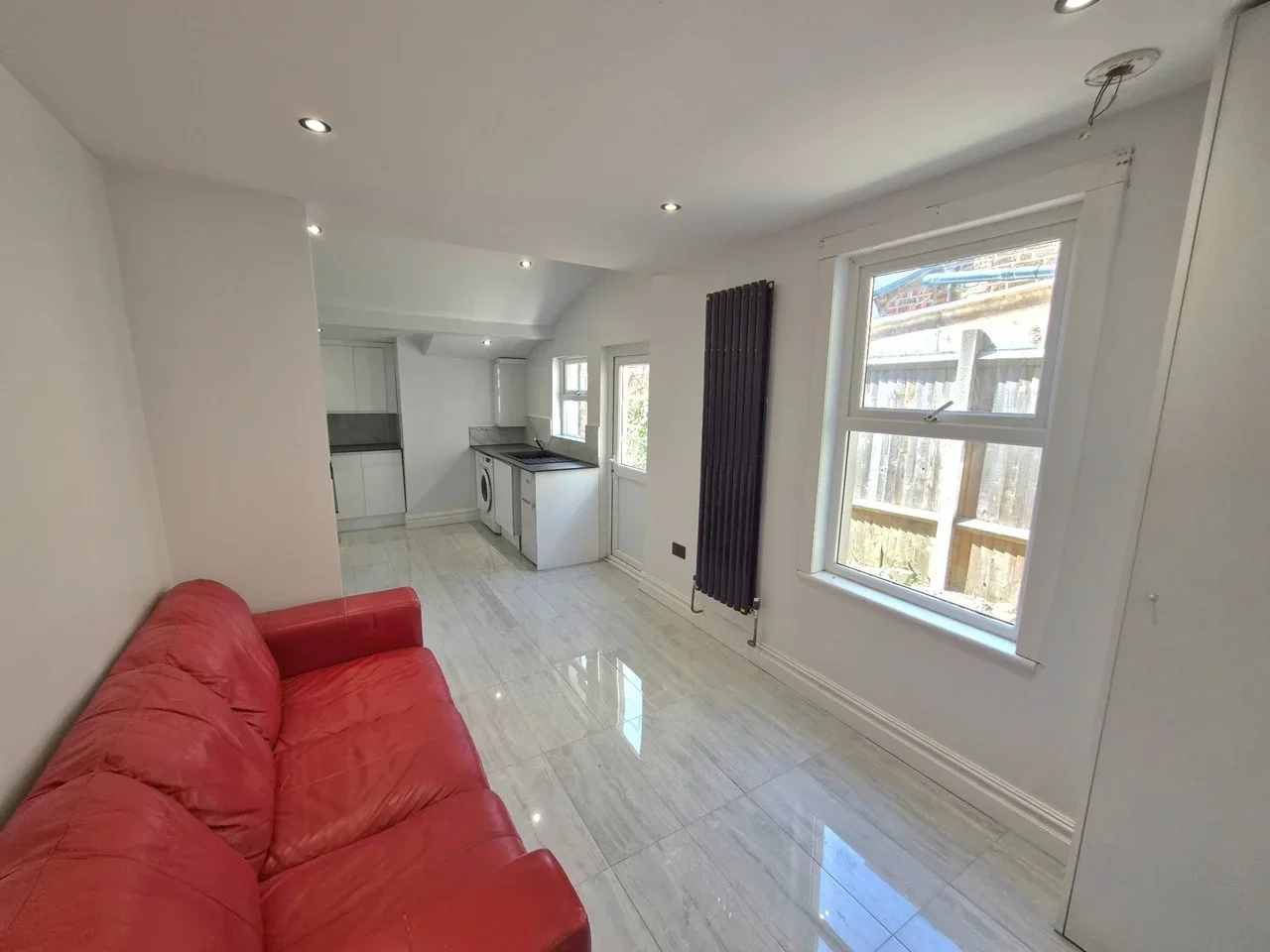 House Frant Road in Greater London