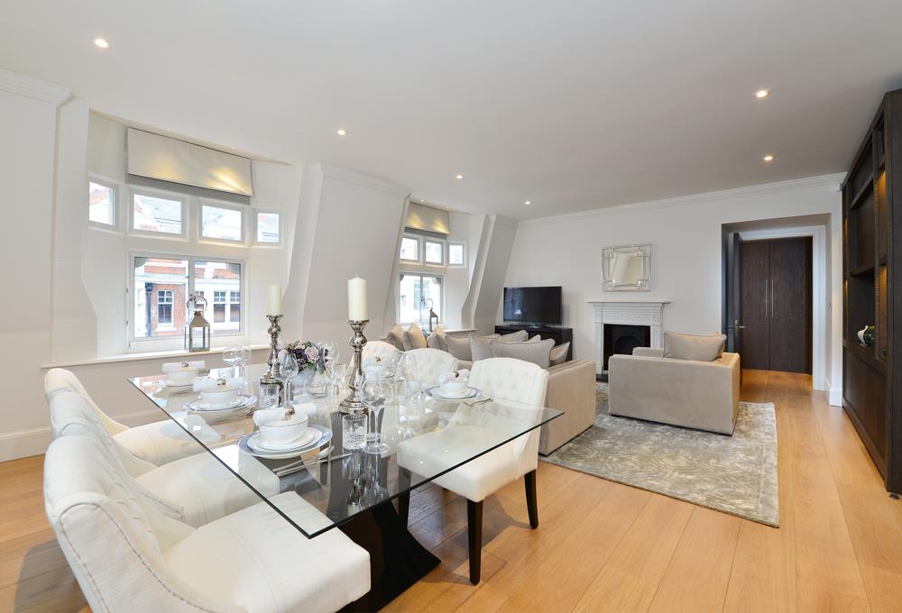 Flat Duke Street in City of Westminster