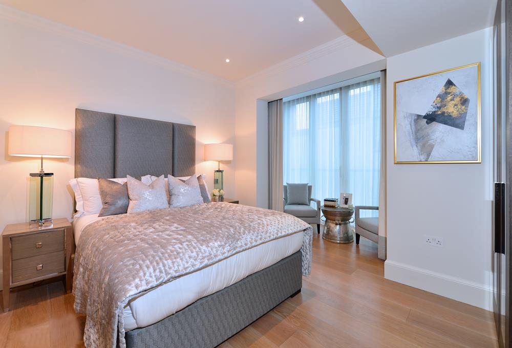 Flat Duke Street in City of Westminster