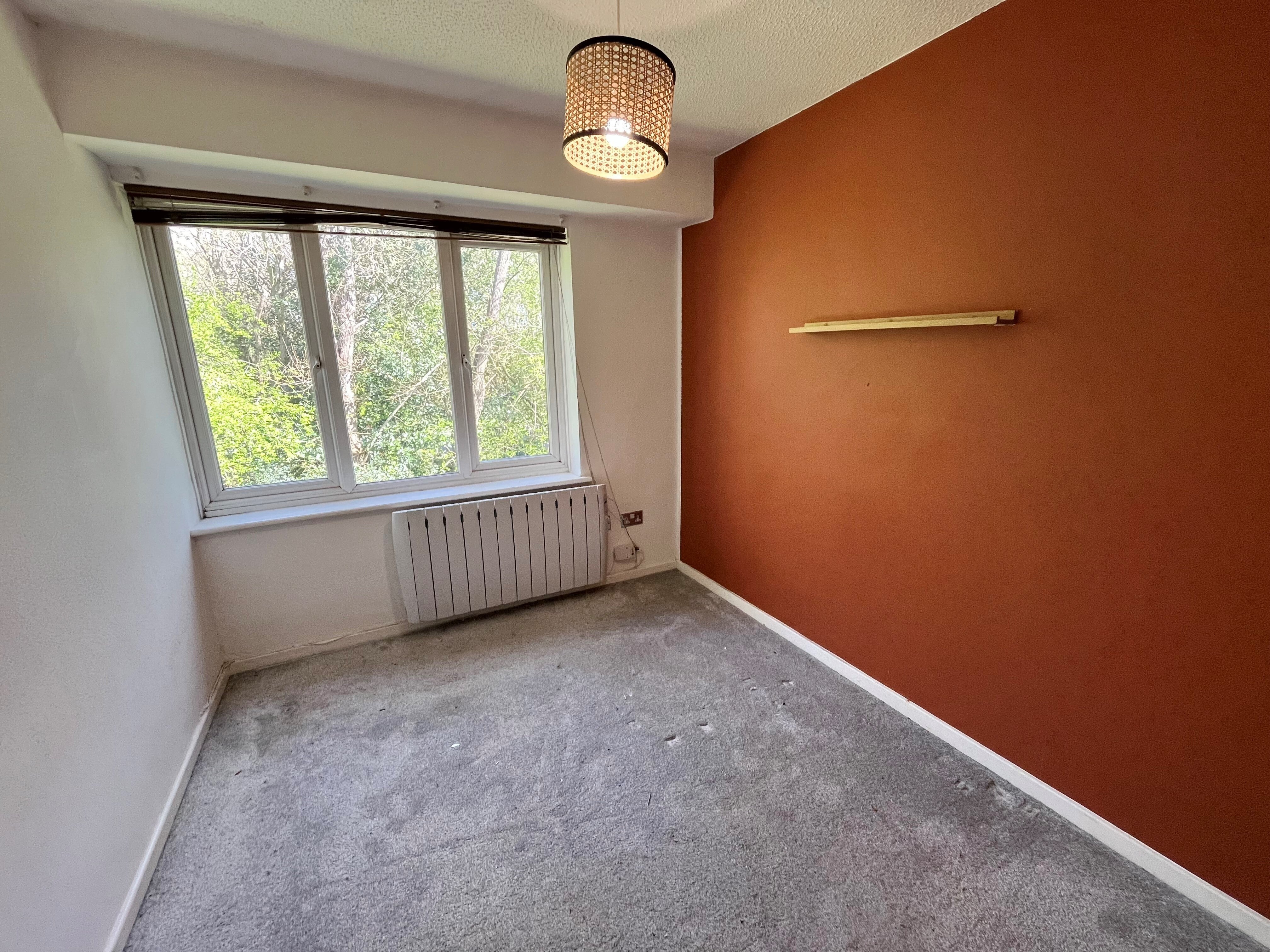 Flat Kendal Grove in Metropolitan Borough of Solihull