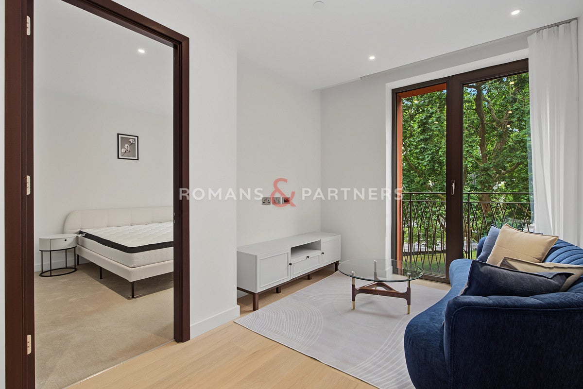 Flat Princess Louise Close in City of Westminster
