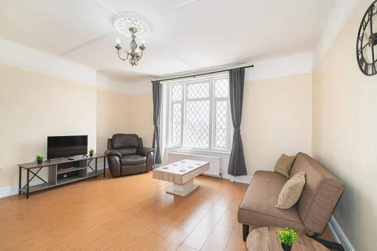 House Merton Road in Greater London