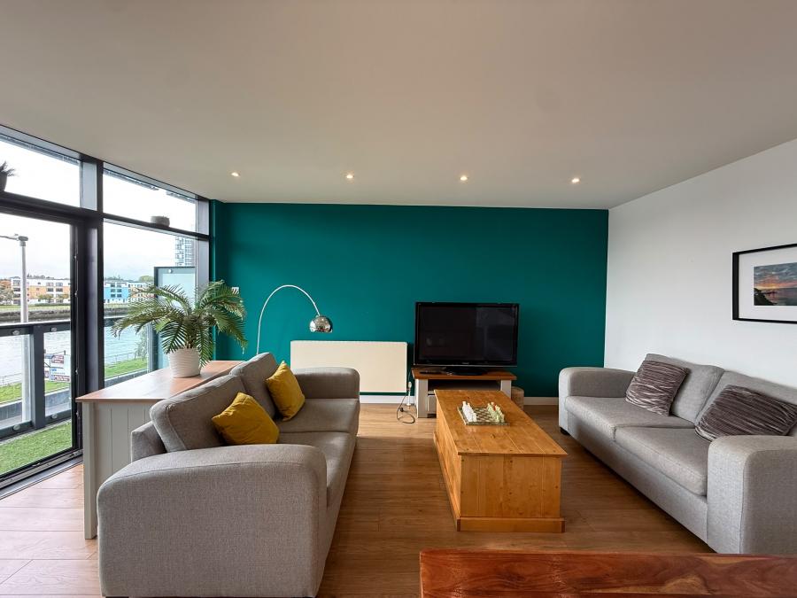 Flat Lancefield Quay in Glasgow