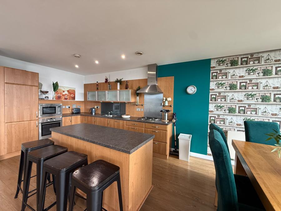 Flat Lancefield Quay in Glasgow