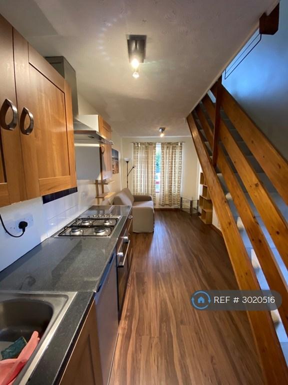 Flat Pierce Lane in South Cambridgeshire