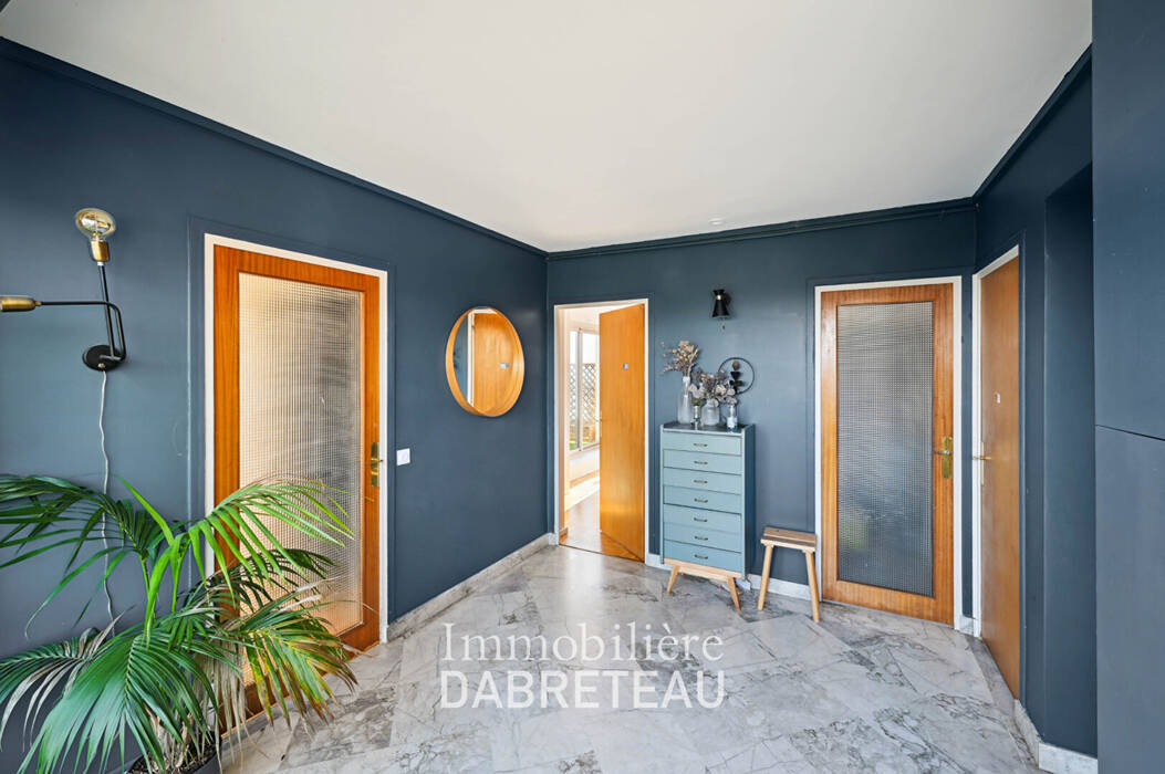 Flat Chemin de Boutary in Caluire-et-Cuire