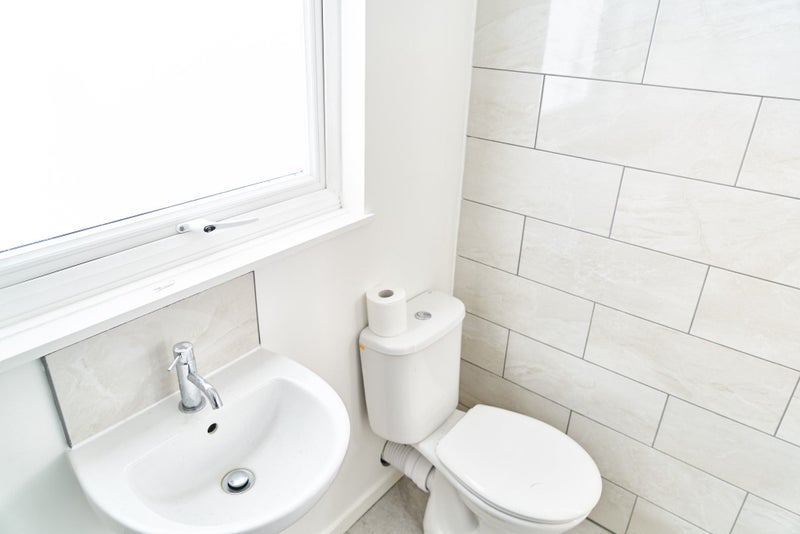 Room Franklin Close in Greater London