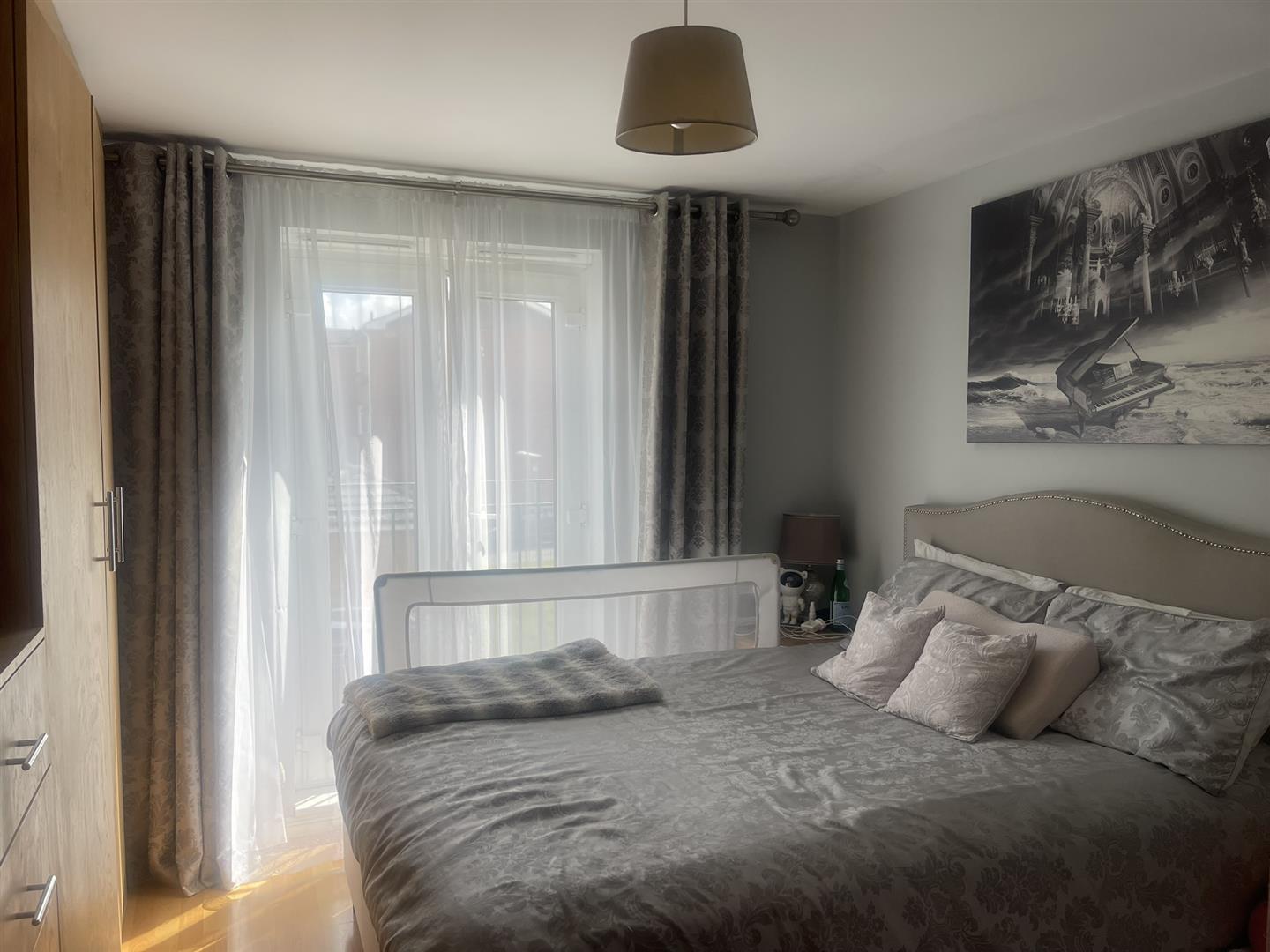 Flat Stafford Close in Greater London