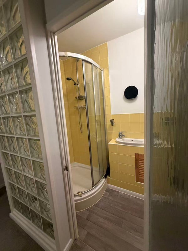 Room Burton Close in Diss