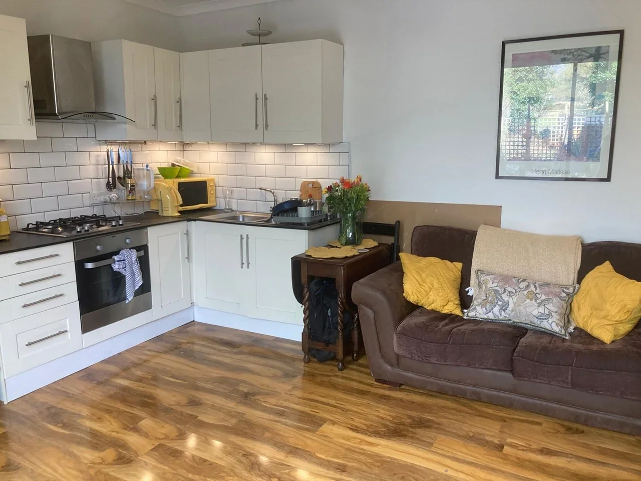 Flat Kinver Road in Greater London