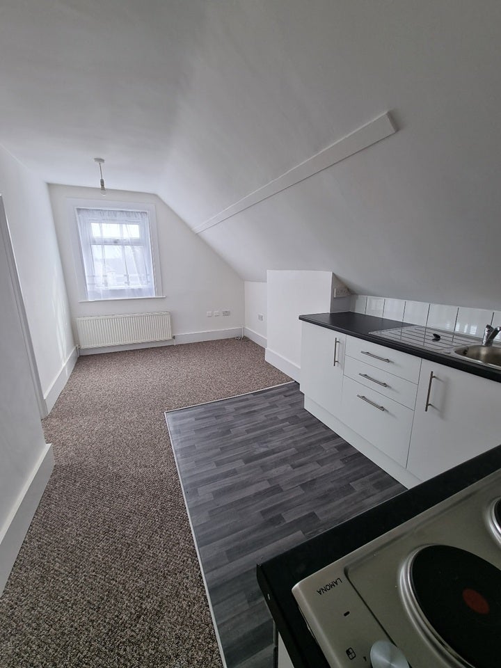 Flat Leicester Road in Greater London