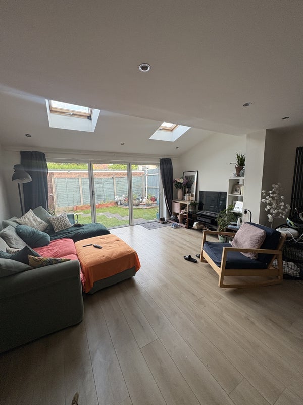 Room Arless Way in Birmingham
