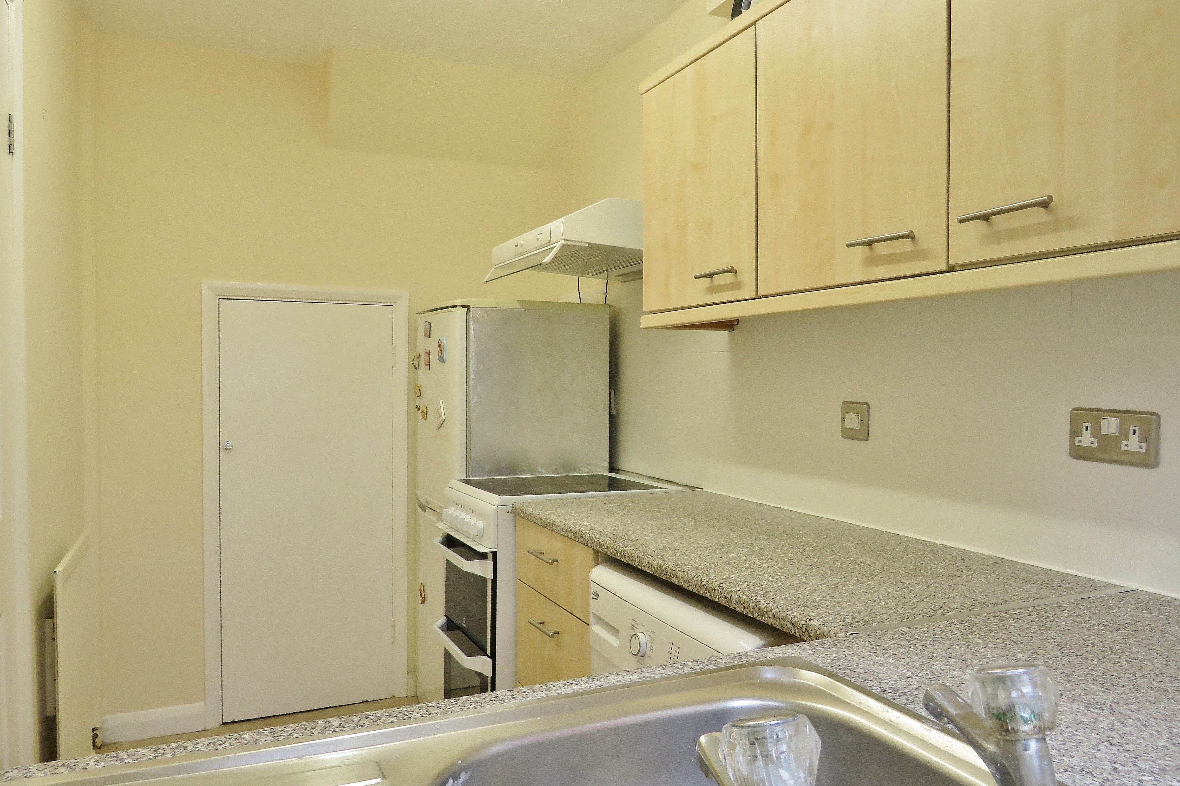 House Oakapple Close in Crawley