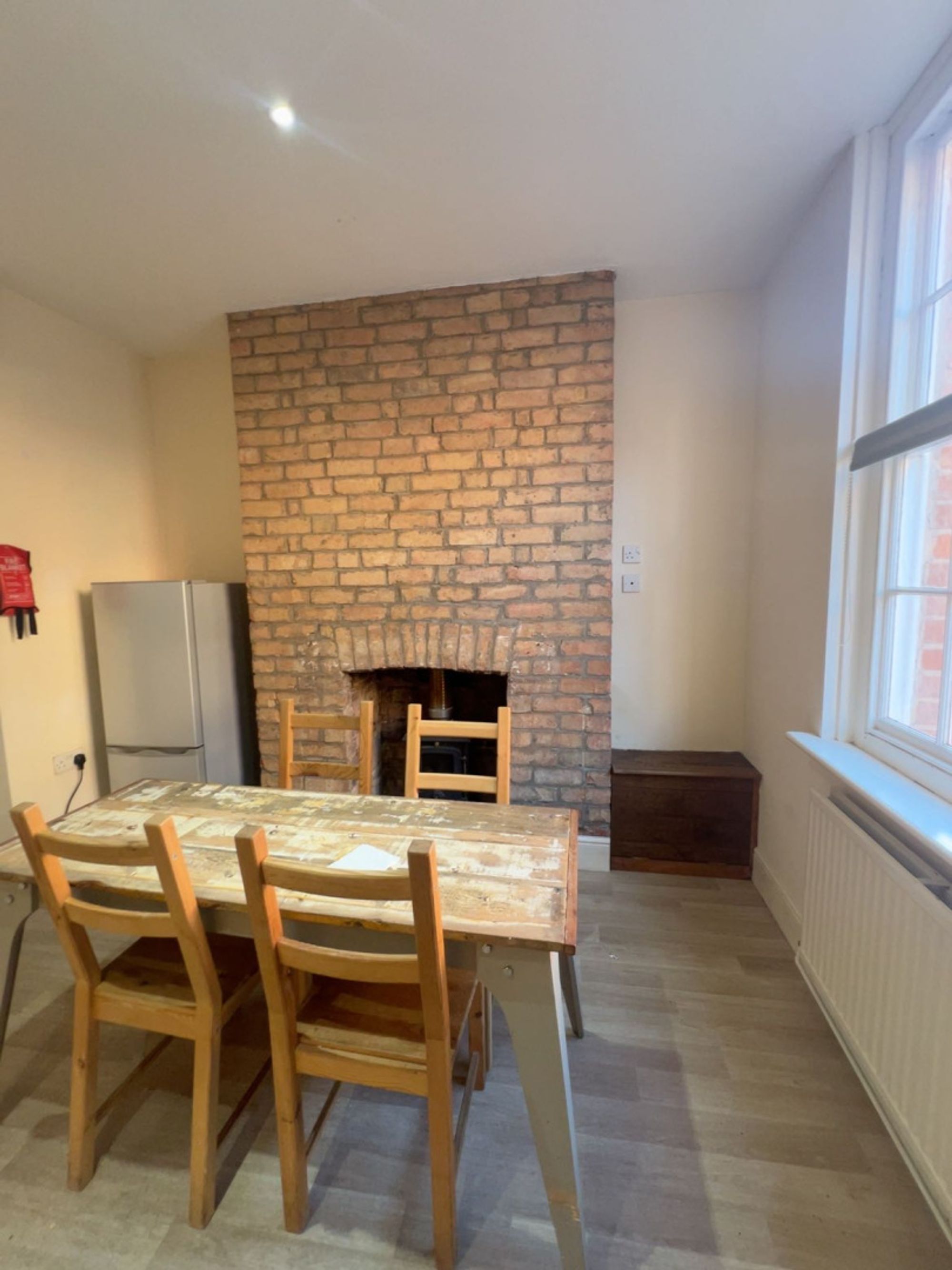 Flat Millstone Lane in Leicester