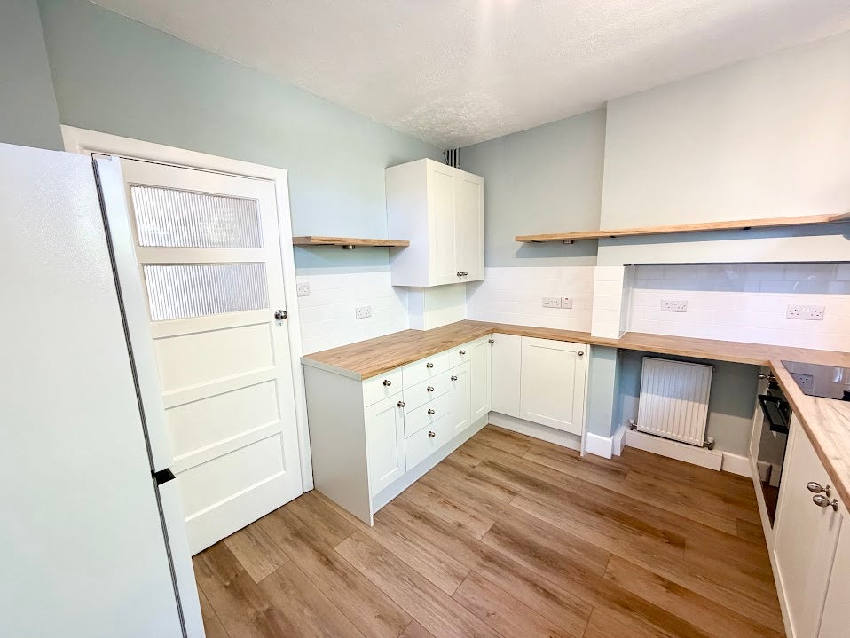 Flat Imperial Close in Greater London