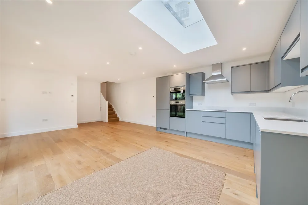 House Somerset Place in South Hams