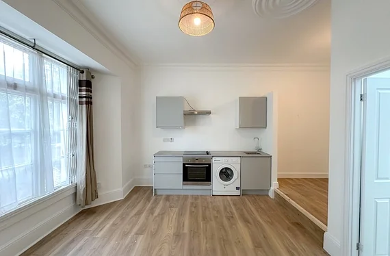 Flat Sydenham Park in Greater London