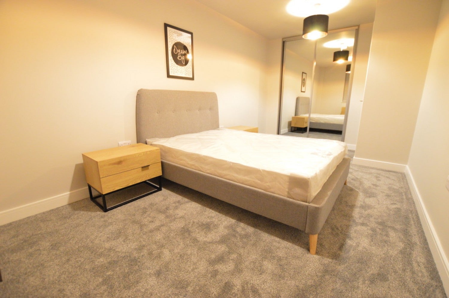 Flat Leith Close in Slough